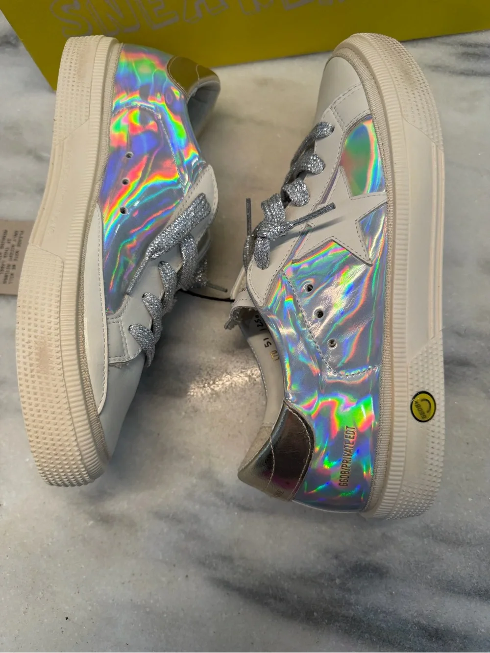 Golden Goose May Kids Holographic Silver & White Low-Top Sneakers size 35